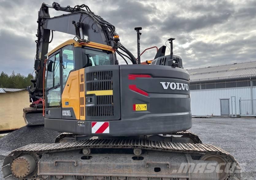 Volvo ECR 235 E Beltegraver