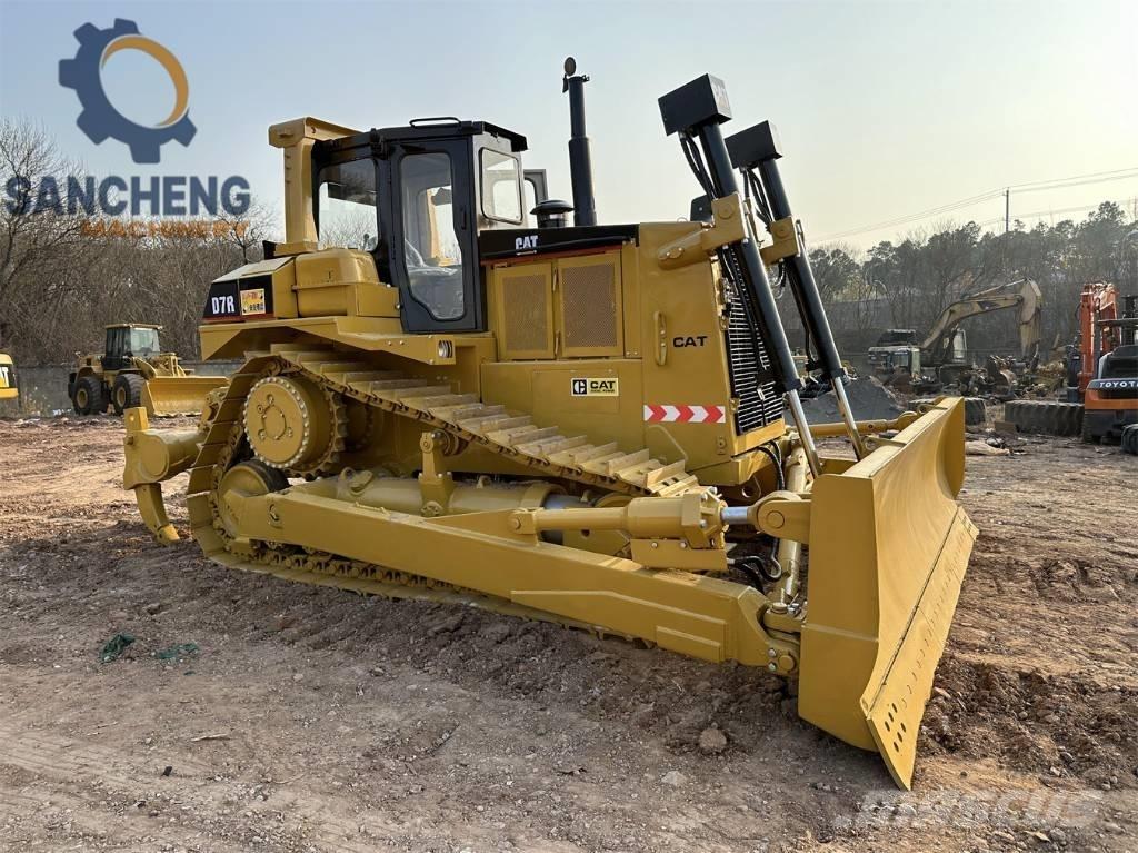 CAT D 7 R Dozere Beltegående