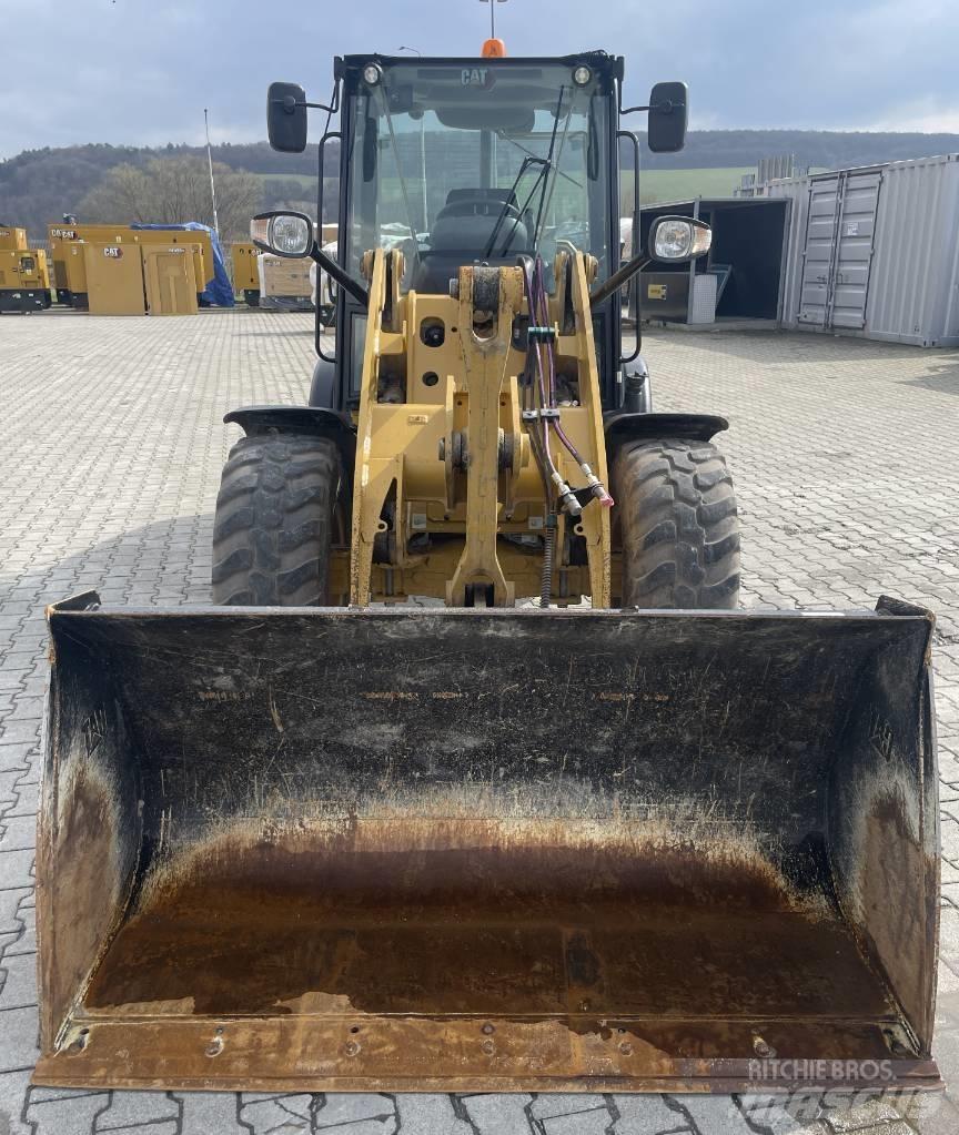CAT 906 M Hjullastere