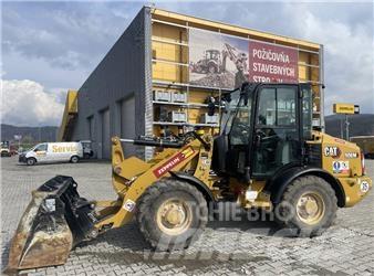 CAT 906 M Hjullastere