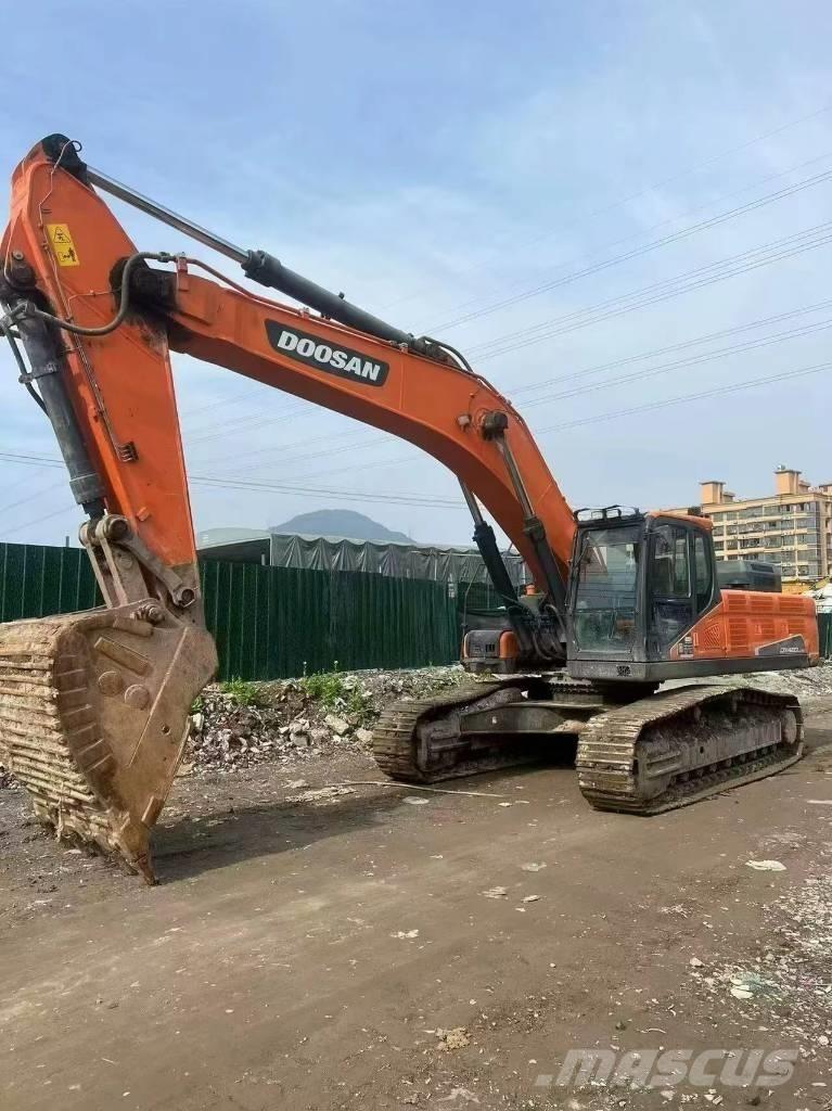 Doosan DX420LC Beltegraver