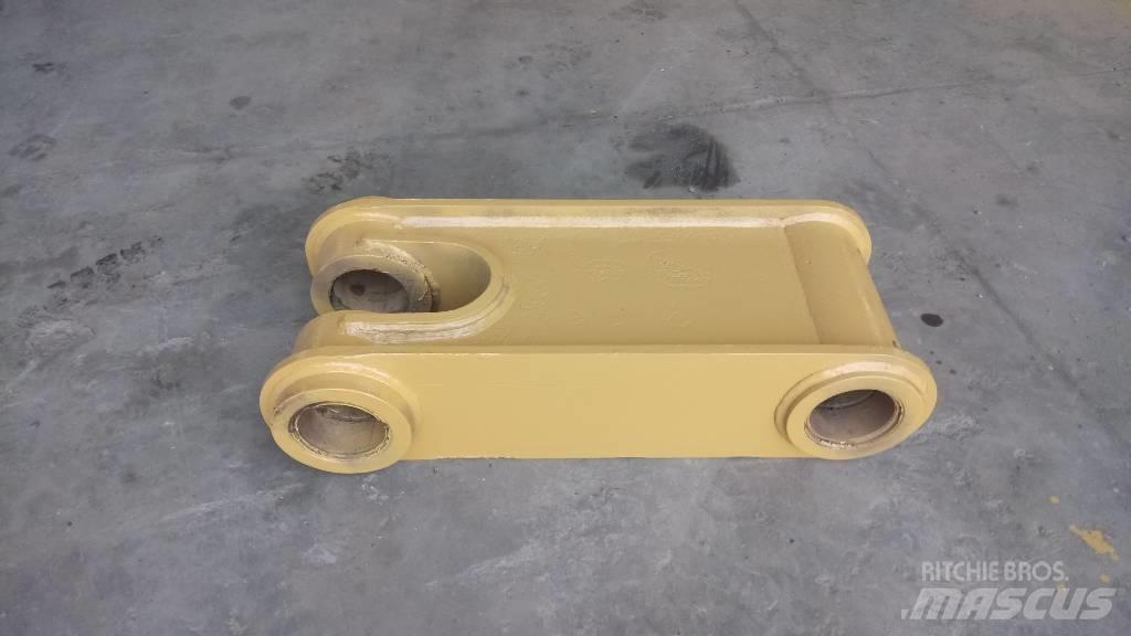 CAT 245 Chassis og understell