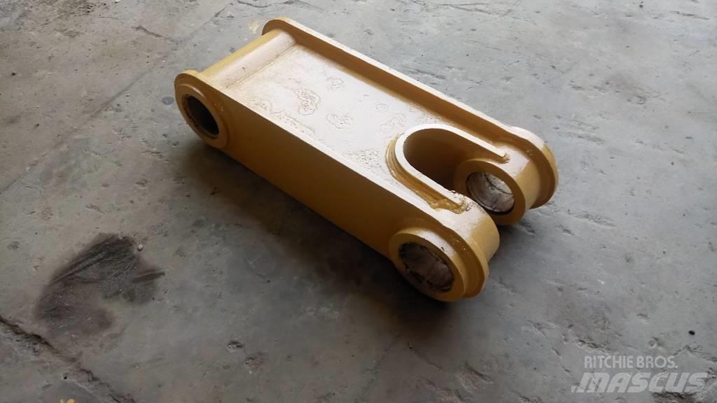CAT 245 Chassis og understell
