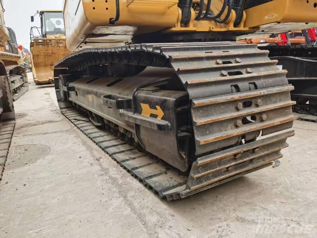 CAT 320 D L Beltegraver