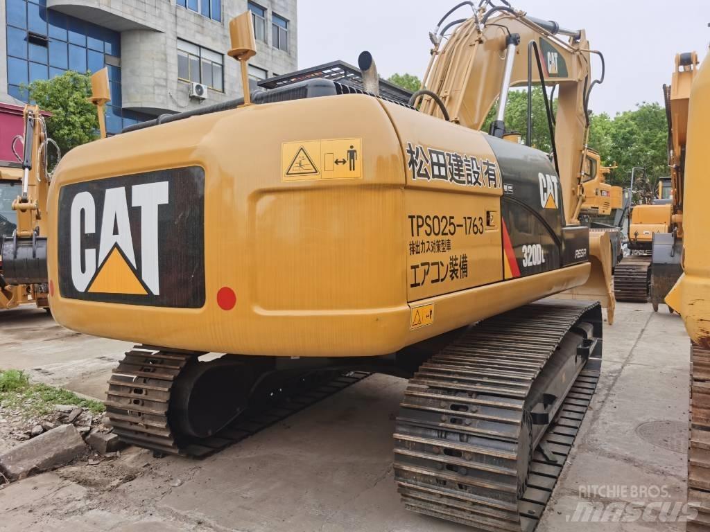 CAT 320 D L Beltegraver