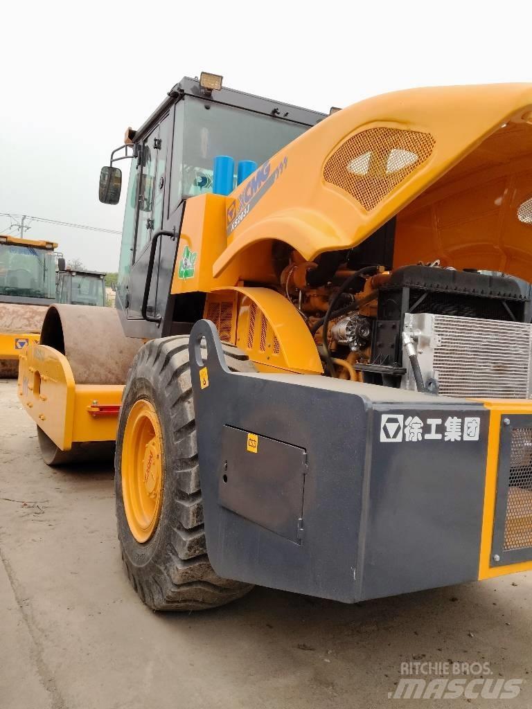 XCMG XS 203 J Valsetog