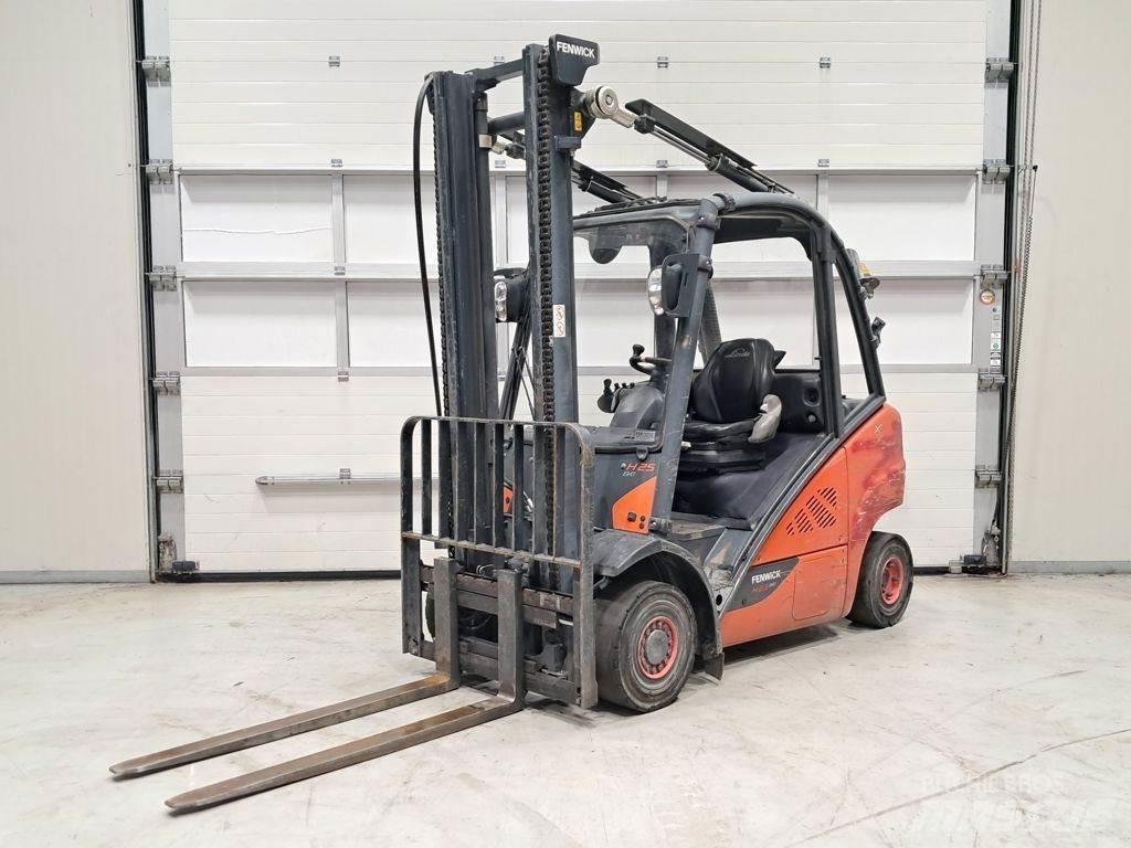 Linde H25D-02 Diesel Trucker