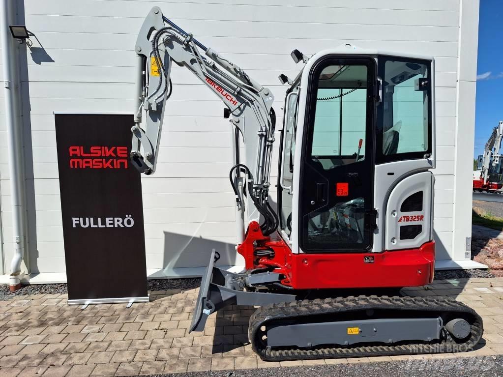 Takeuchi TB325R Minigravere <7t