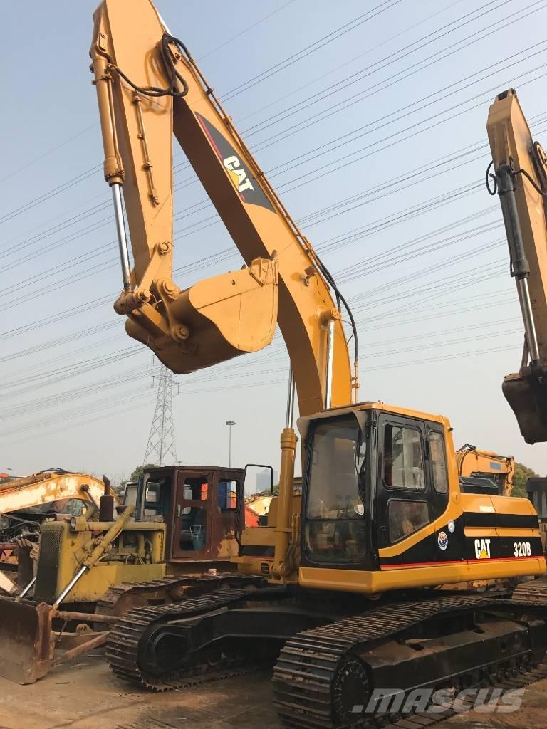 CAT 320B Beltegraver