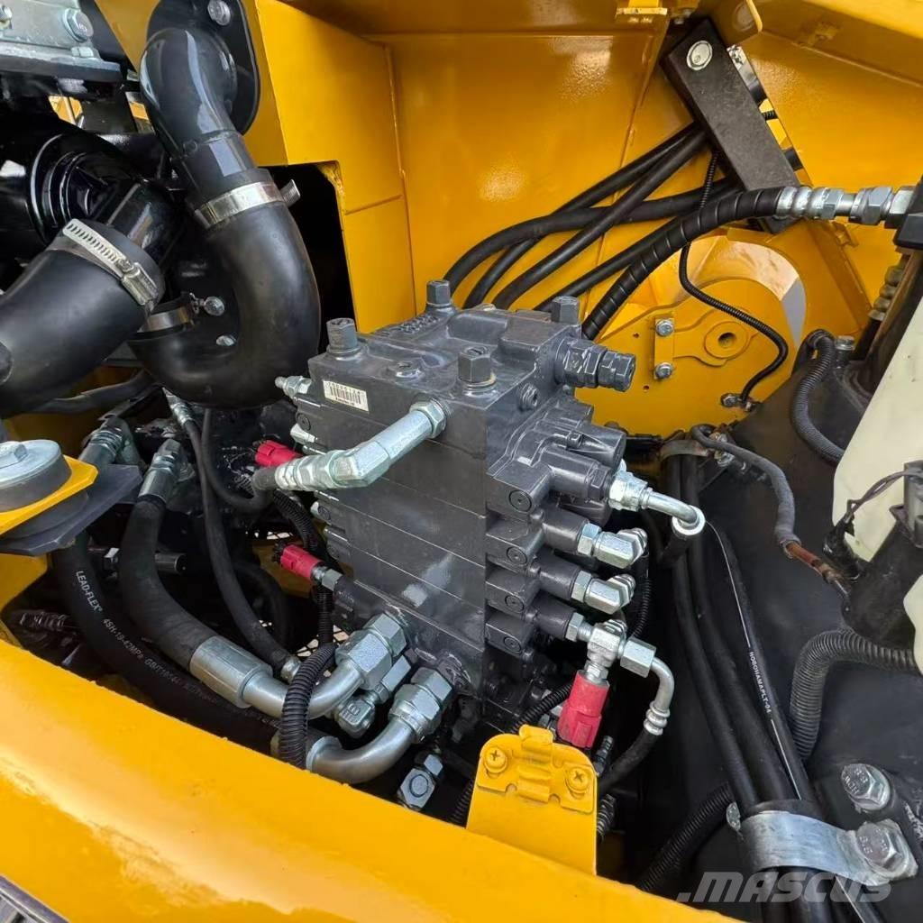 Komatsu PC 78 US Midigravere 7 - 12t