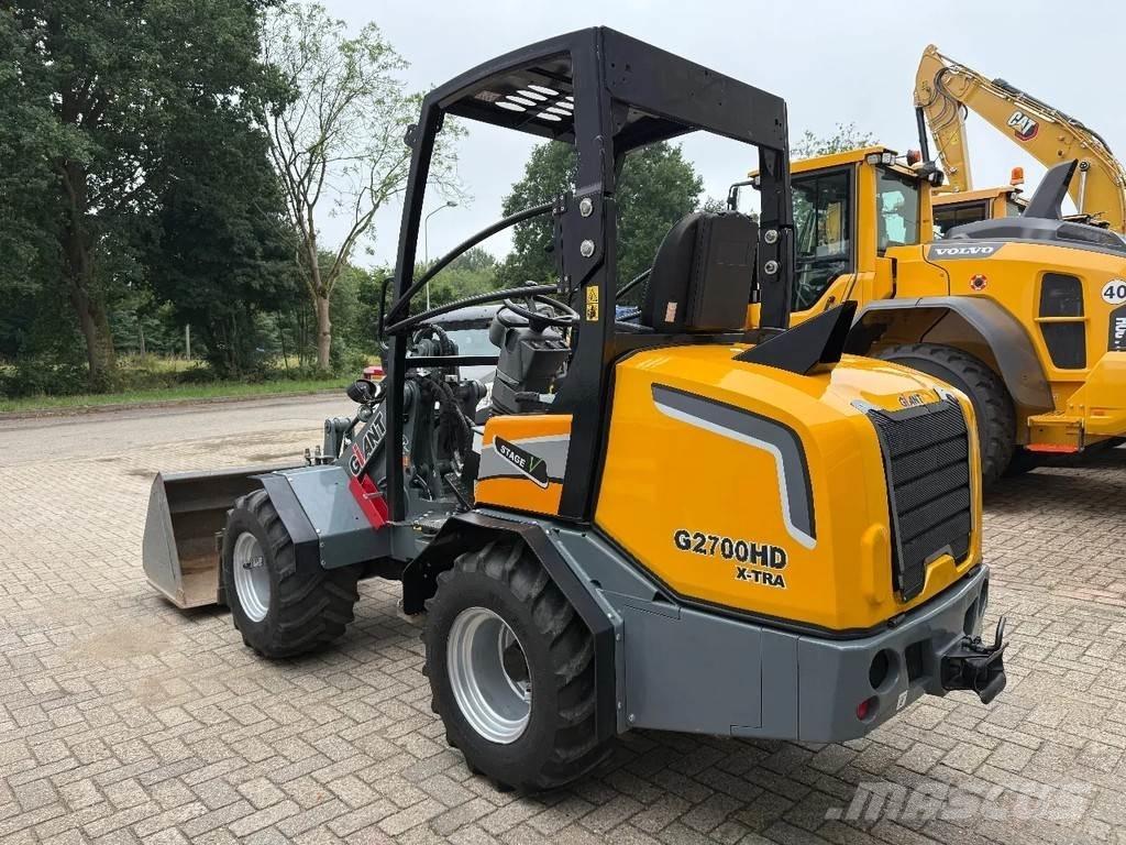 GiANT G2700 Hjullastere