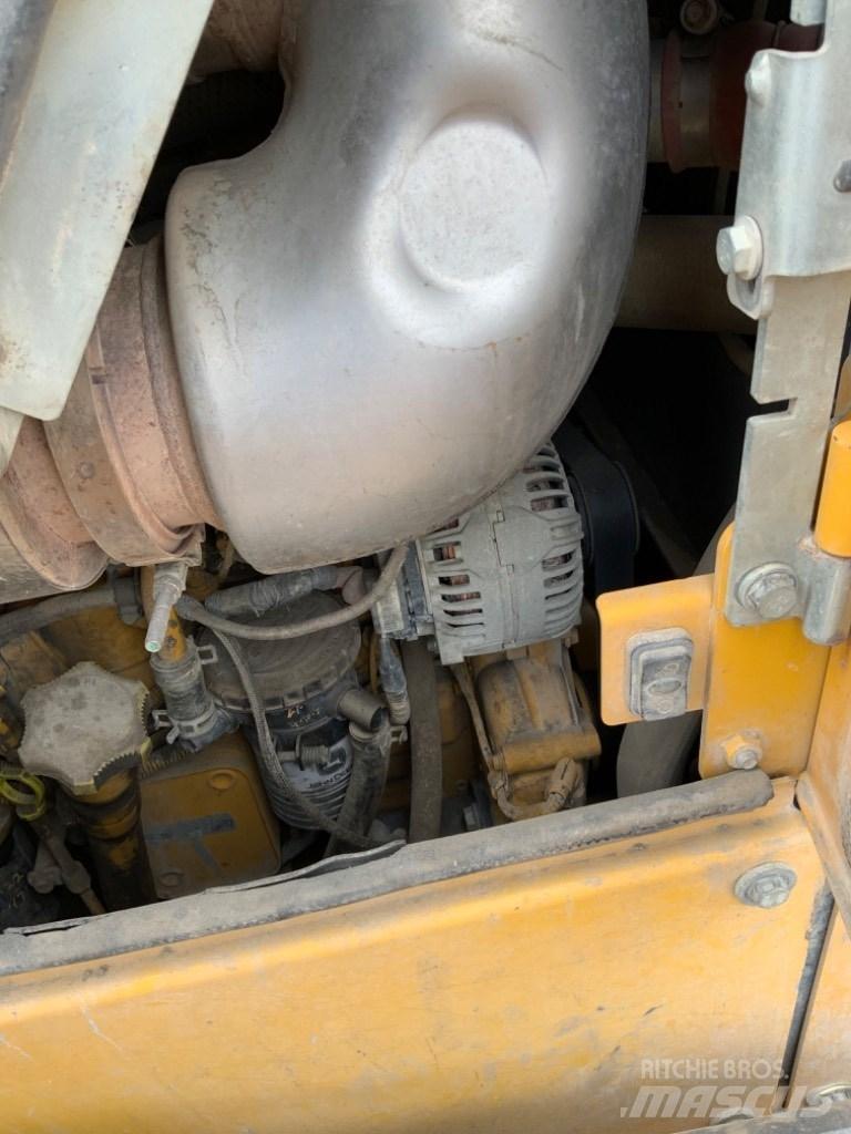 John Deere 850k WLT Dozere Beltegående
