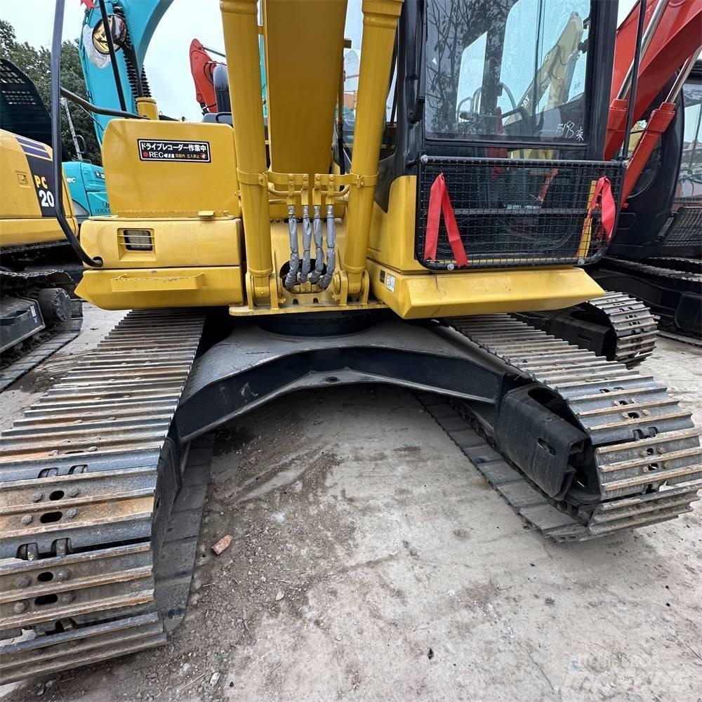 Komatsu PC 130-7 Beltegraver