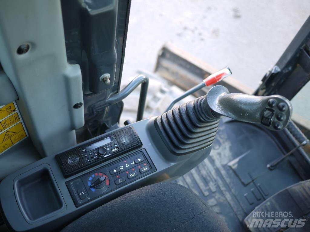 Komatsu PC 80 MR-3 Midigravere 7 - 12t