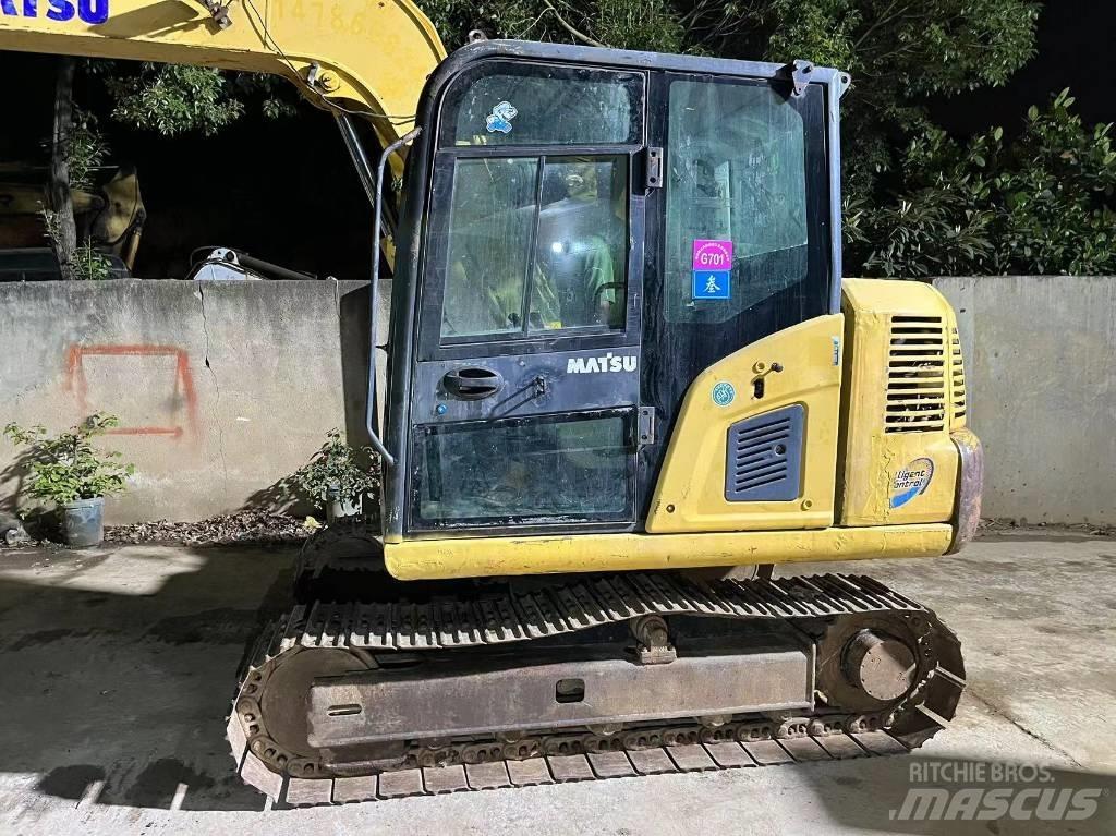 Komatsu PC 70-8 Beltegraver