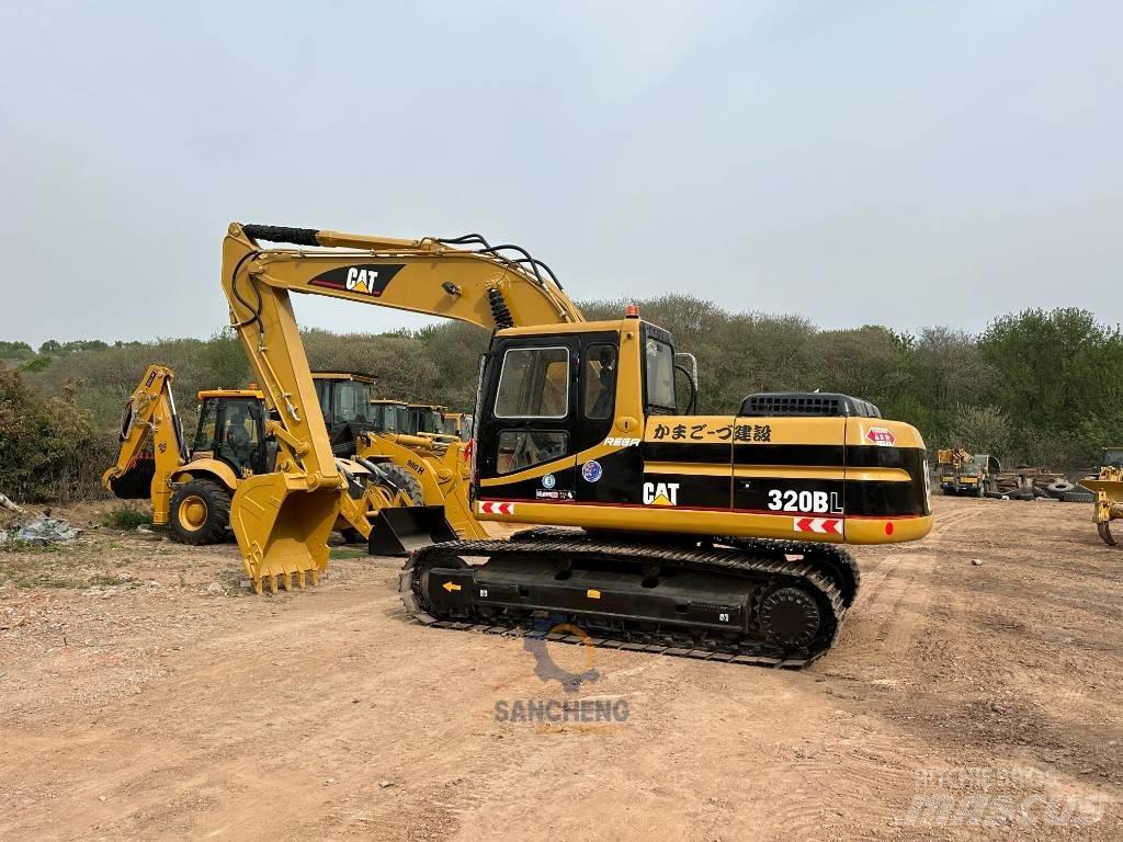 CAT 320 B Beltegraver