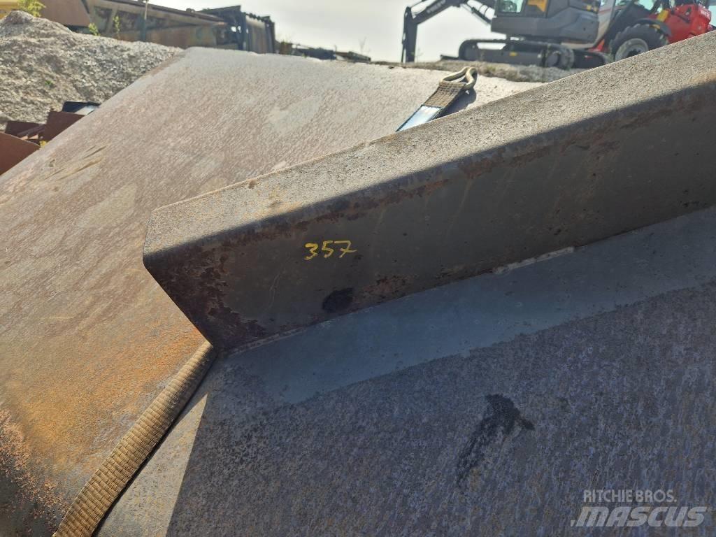 Volvo L 180 Skuffer