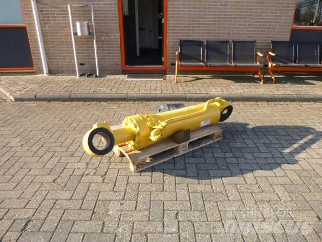 Komatsu WA600 Hydraulikk