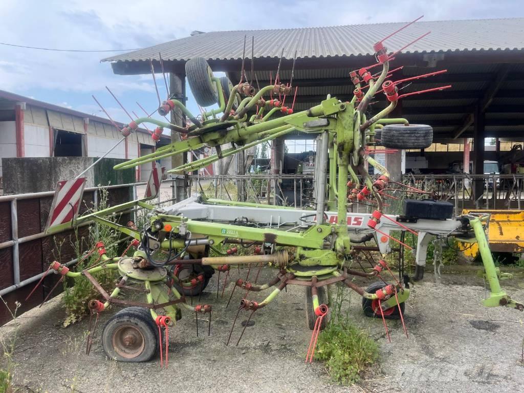CLAAS Volto 1050 T Raker og høyvendere