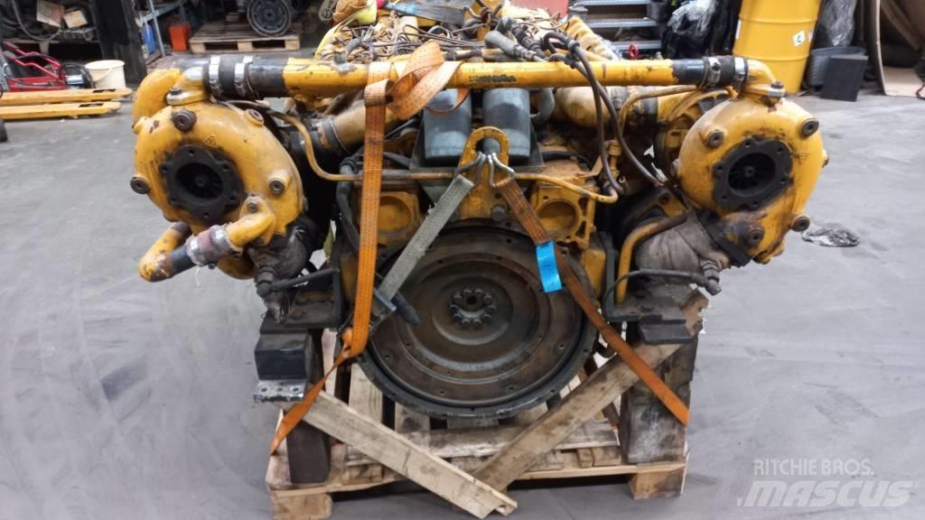 Mercedes-Benz OM404A Motorer