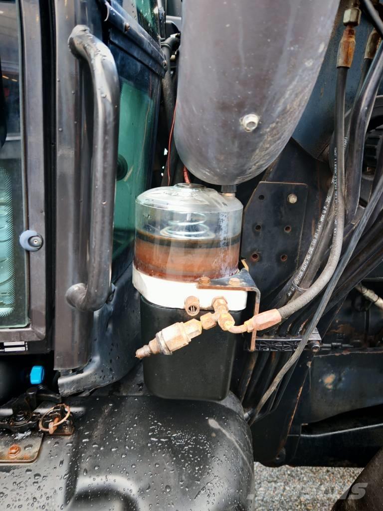 Valtra N 142 Versu Traktorer