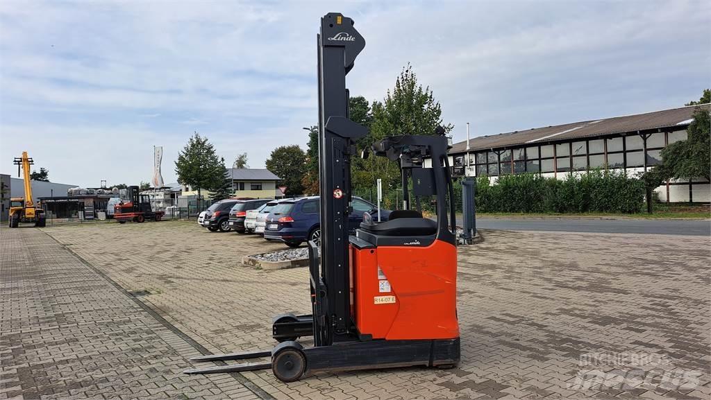 Linde R14 Skyvemasttruck