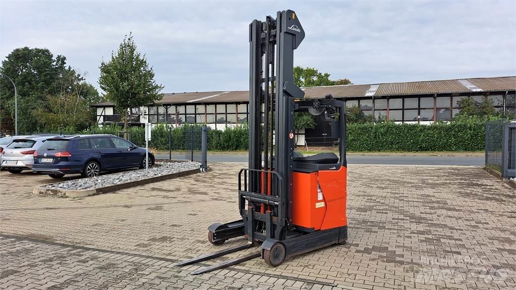 Linde R14 Skyvemasttruck