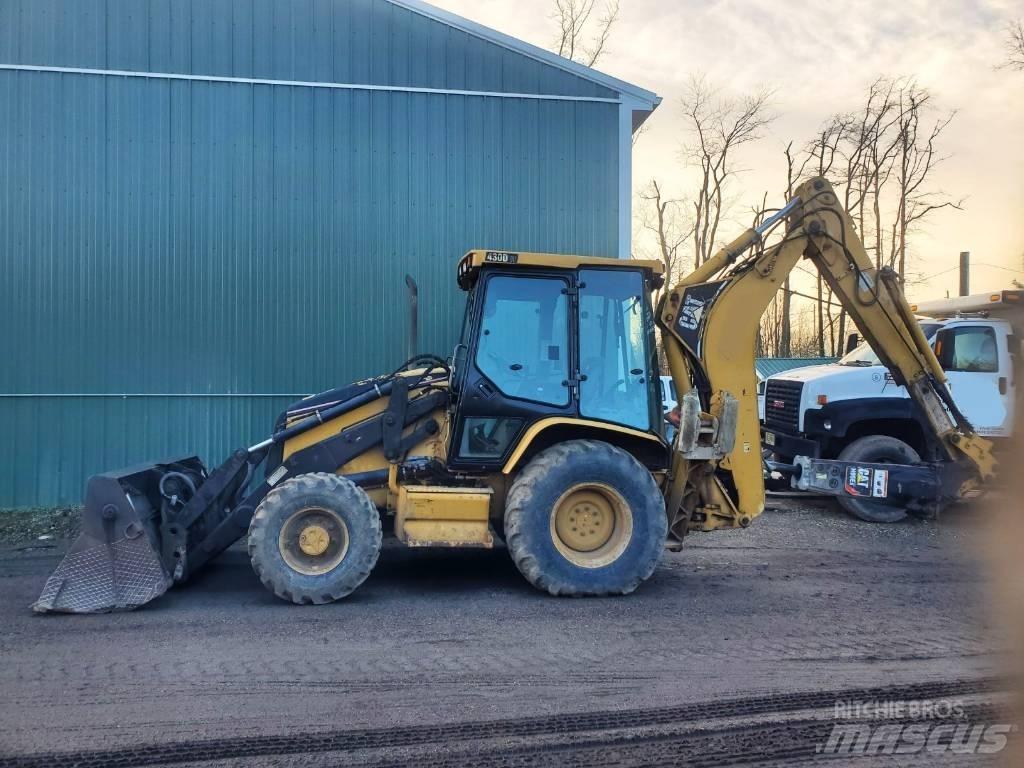 CAT 430 D IT Traktorgravere