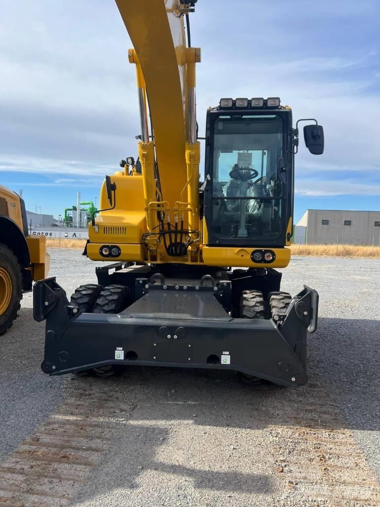 Komatsu PW 180 Hjulgravere