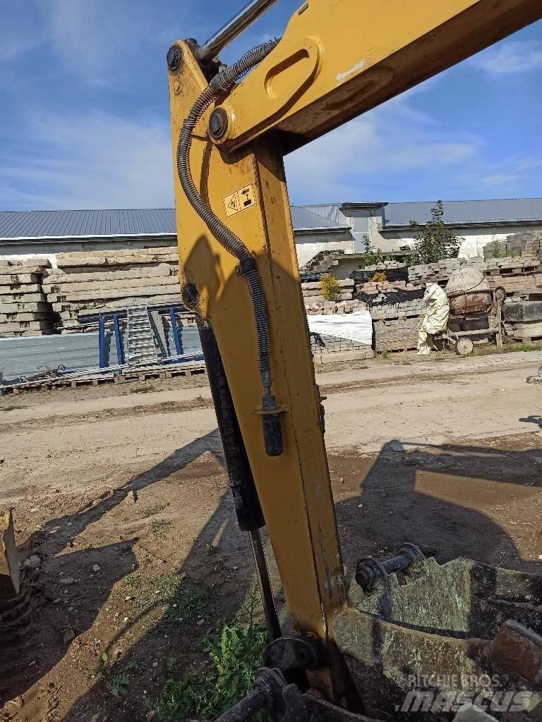 CAT 302.5 C Minigravere <7t