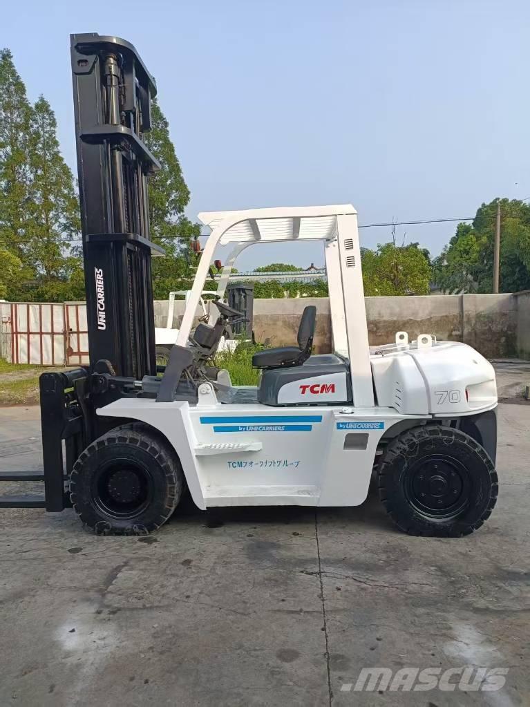 TCM FD 70 Z8 Skapbiler