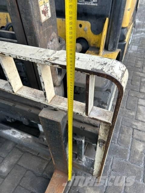 Yale GDP 35 VX Diesel Trucker