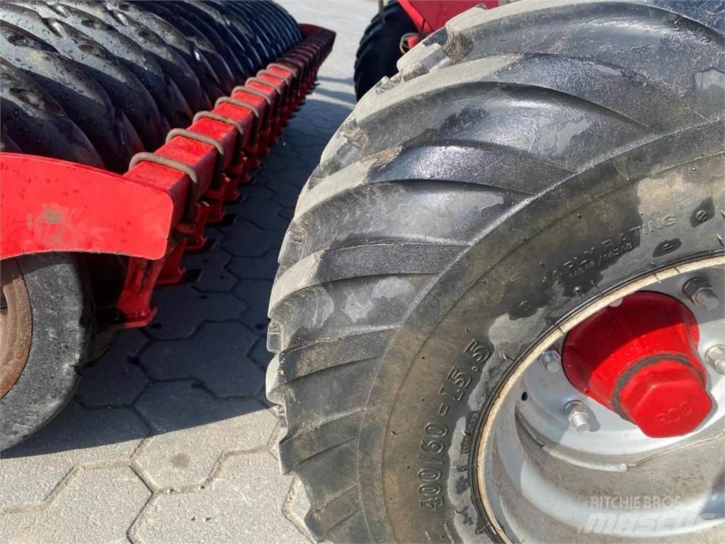 Horsch Joker 6RT Skålharver