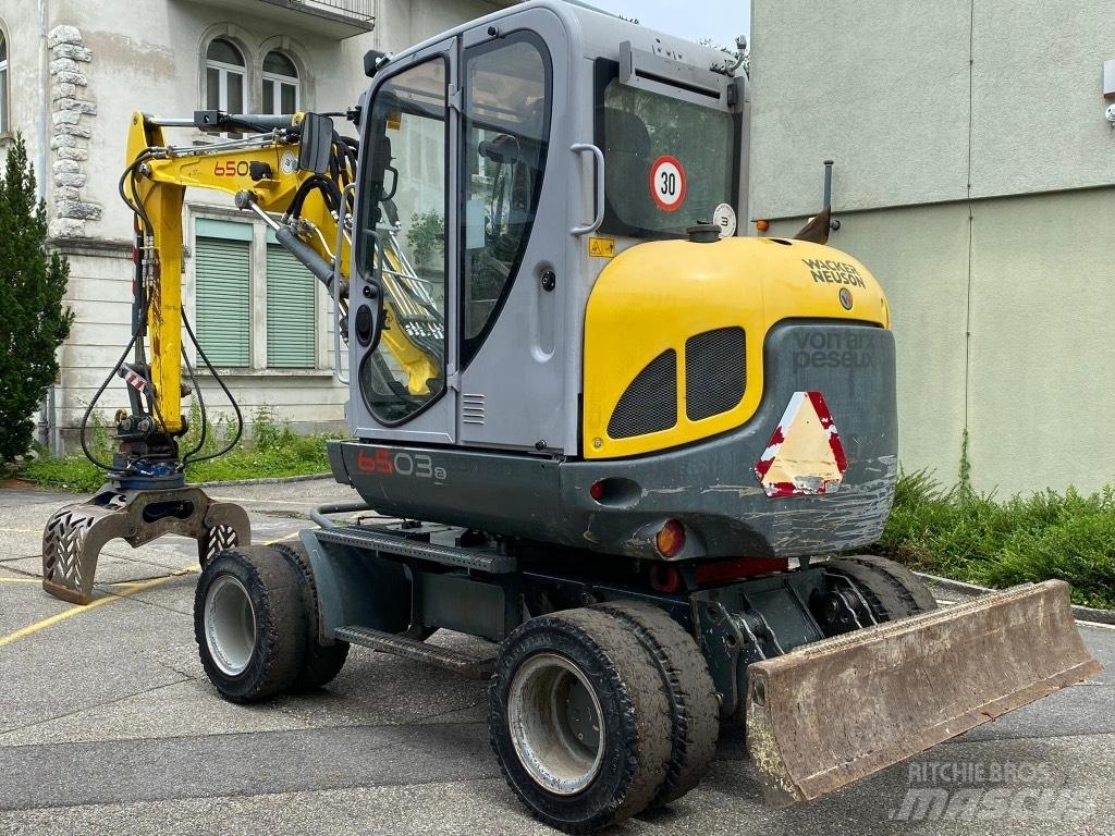 Neuson 6503 WD Hjulgravere