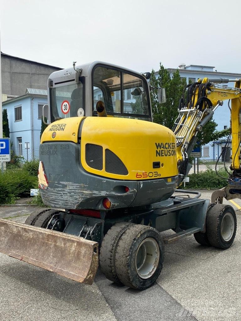 Neuson 6503 WD Hjulgravere