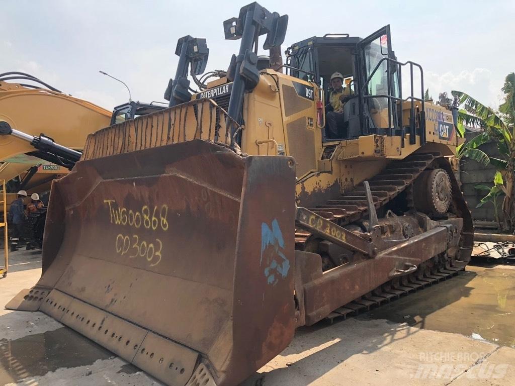 CAT D9T Dozere Beltegående