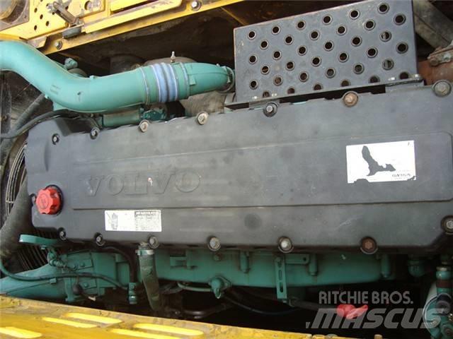 Volvo EC 460 B LC Beltegraver