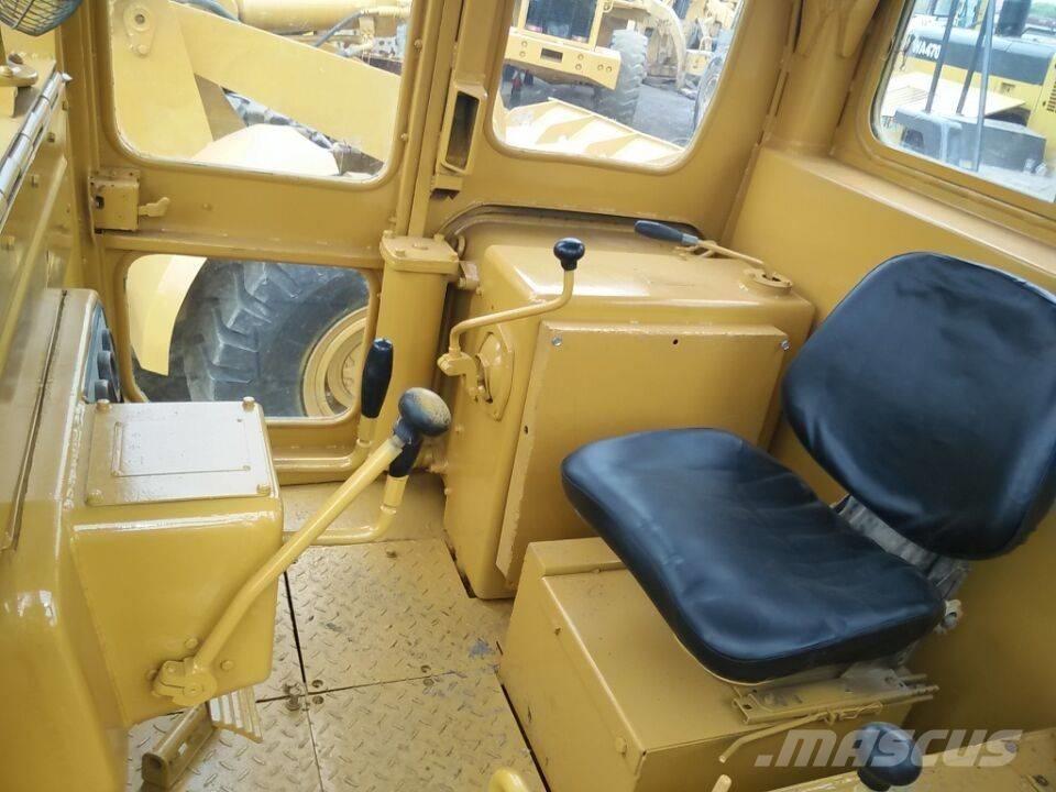 CAT D 7 G Dozere Beltegående
