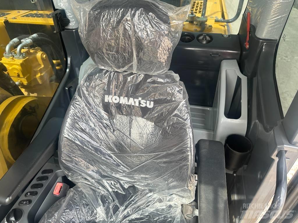 Komatsu PC 450-8 Beltegraver