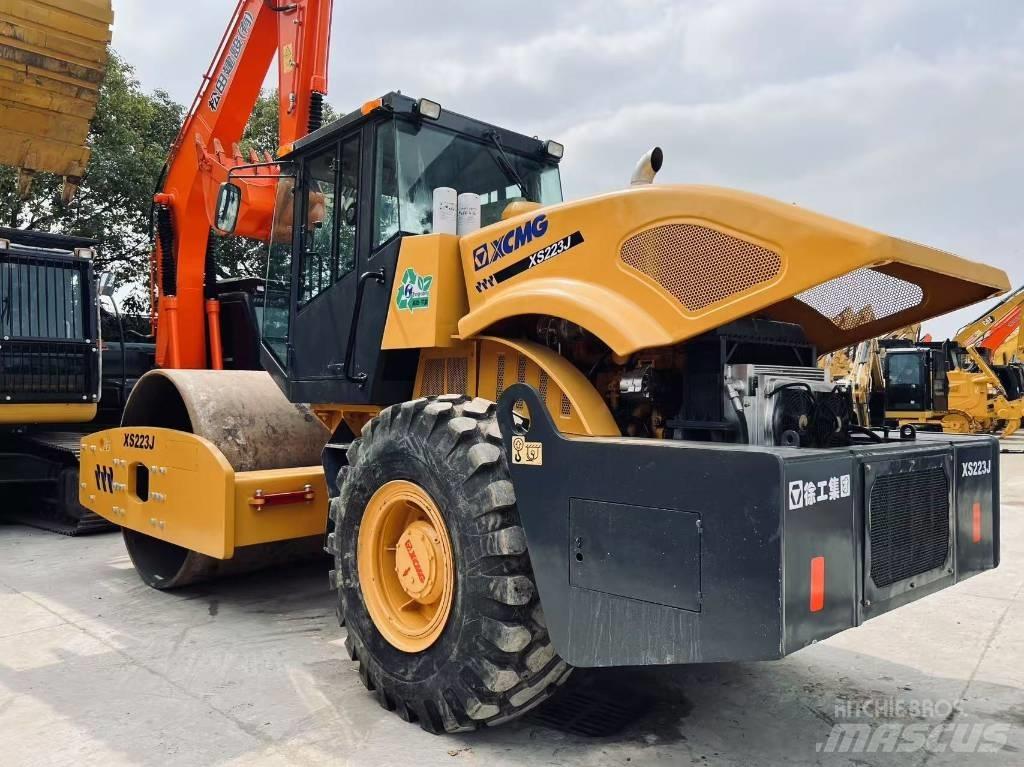 XCMG XS 223 J Valsetog