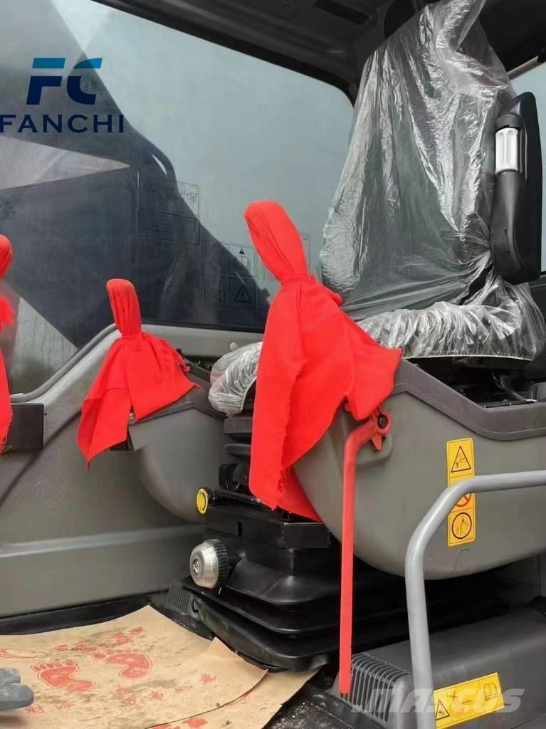 Volvo EC 240 B LC Beltegraver