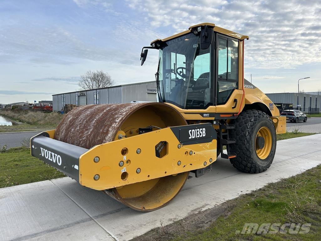 Volvo SD135B Valsetog