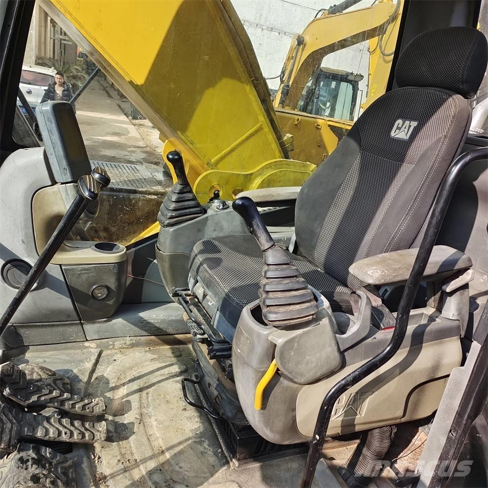 CAT 329 D Beltegraver