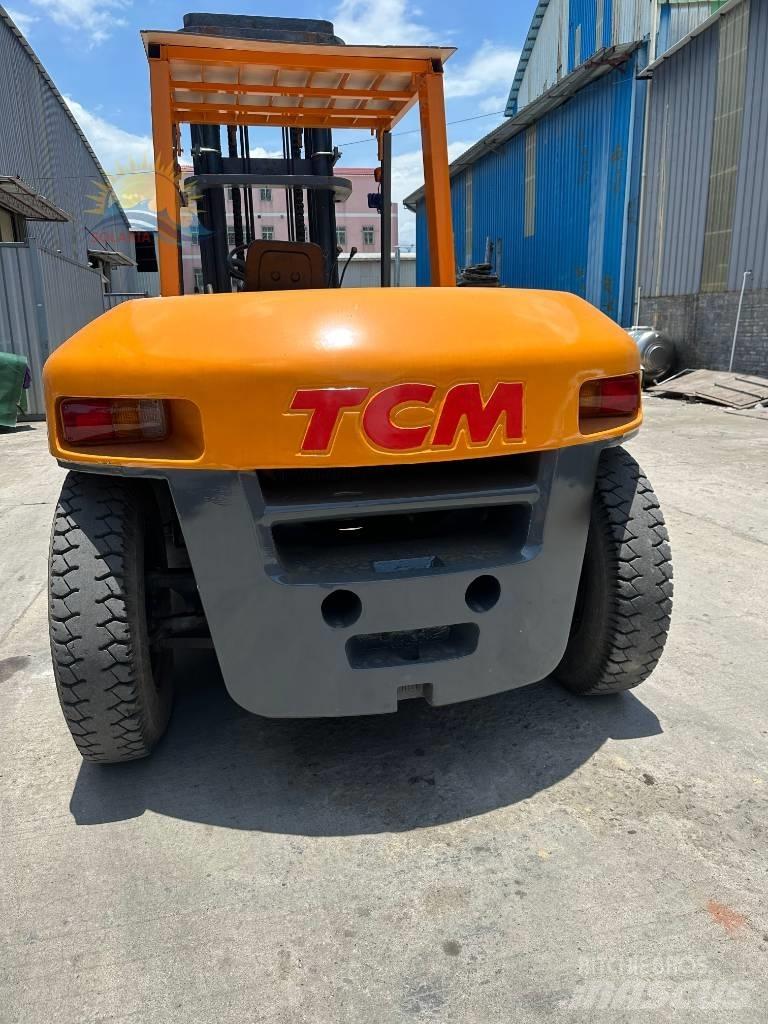 TCM FD 100 Diesel Trucker
