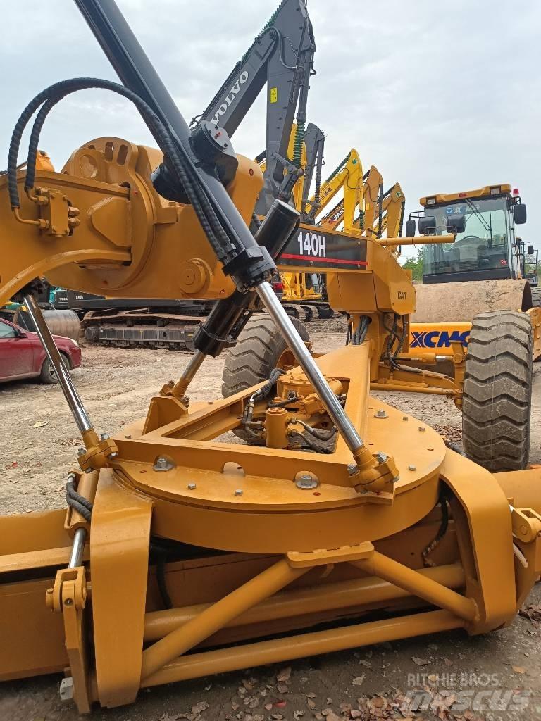 CAT 140 H Veihøvler