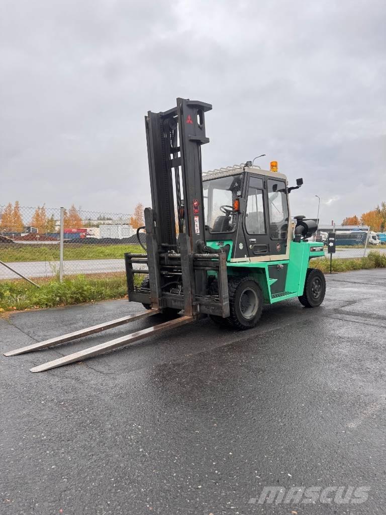 Mitsubishi FD 70 Diesel Trucker