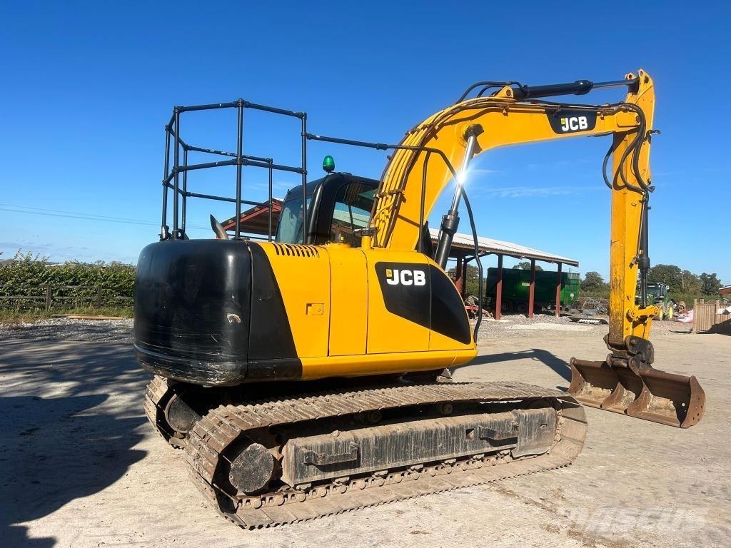 JCB JS 130 LC Beltegraver