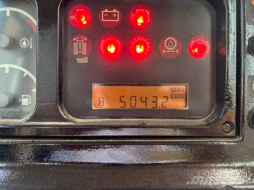 CAT D 7 R Dozere Beltegående