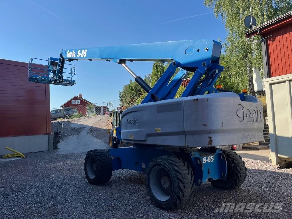 Genie S 85 Teleskop bomlifter