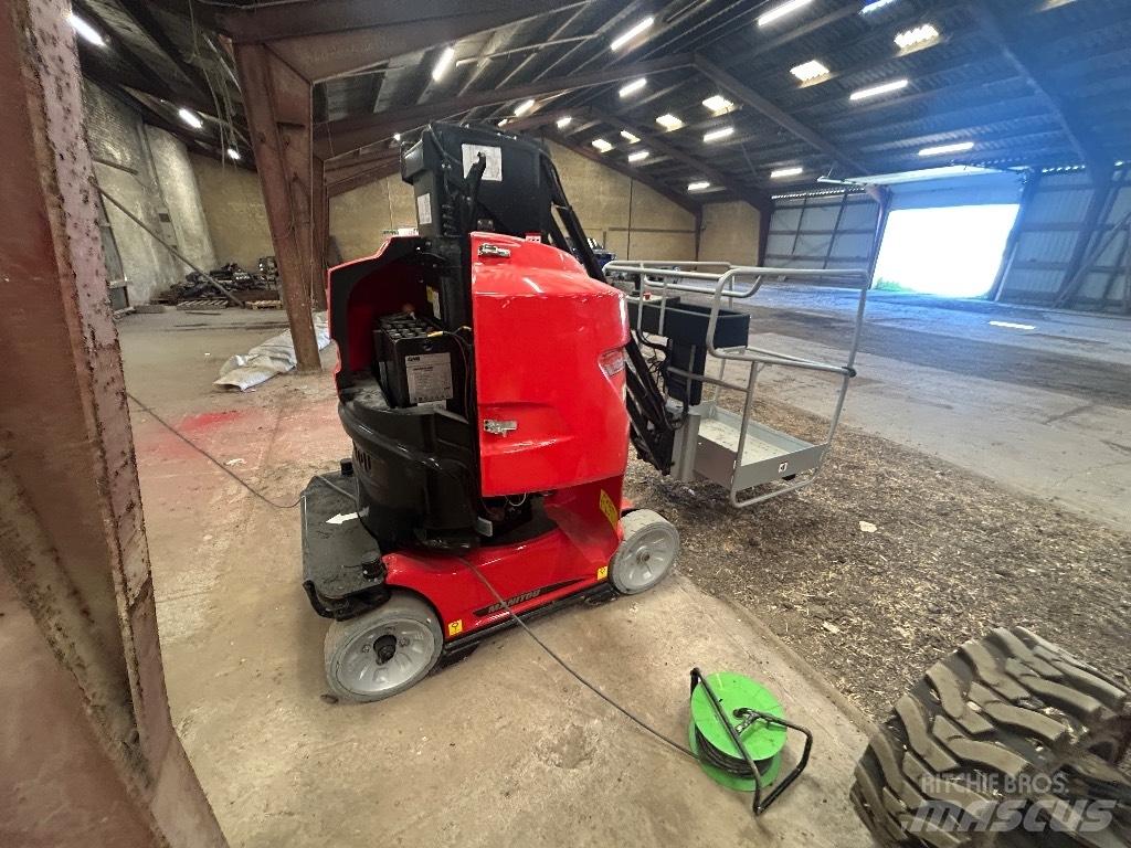 Manitou 100 VJR Personløftere